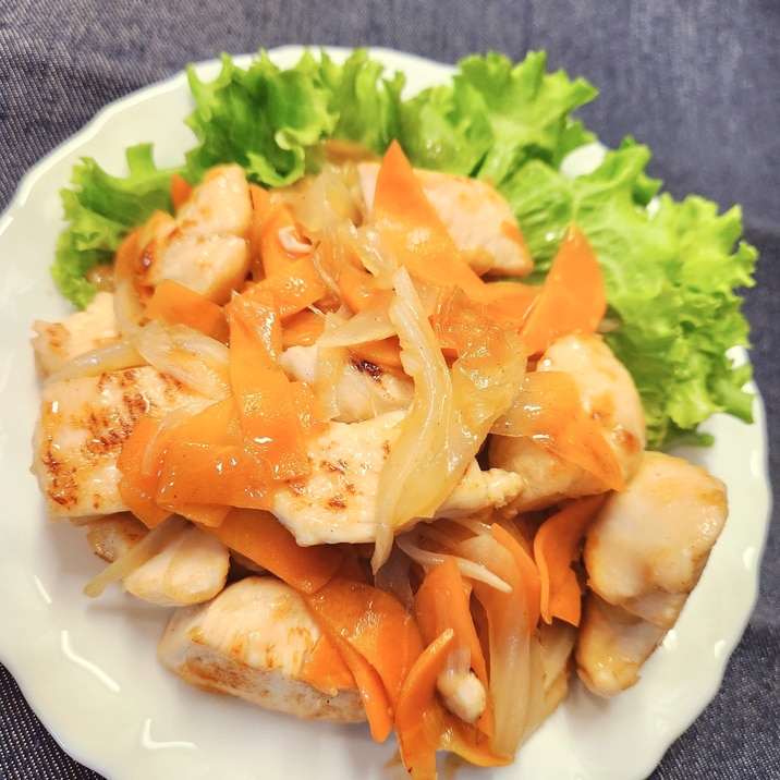 【おかず】鶏肉と野菜のナンプラー炒め